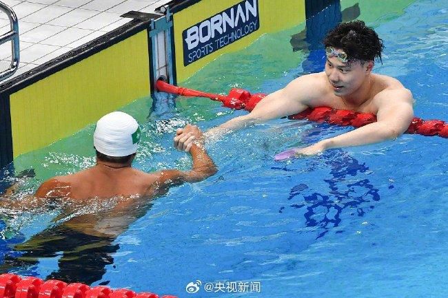 影片由动员781万观影人次的《共助》导演金圣勋执导